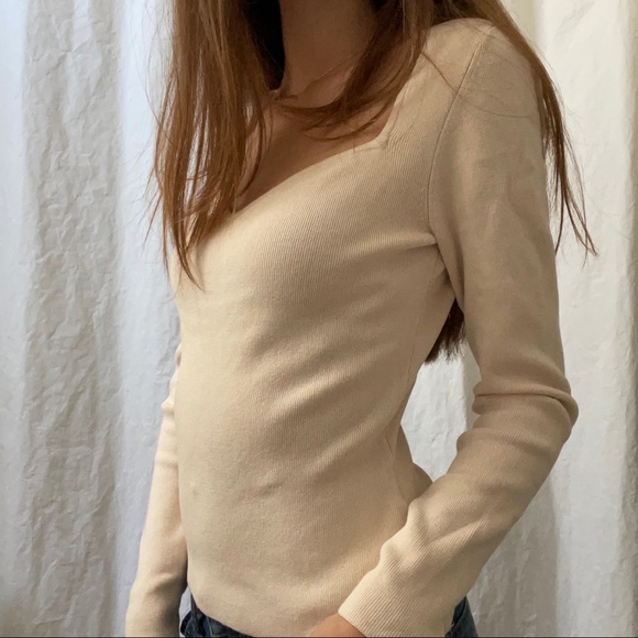 NWT Sweetheart Neckline Beige Sweater - Picture 10 of 13